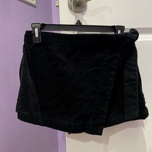 Black mini skort - XS - never worn